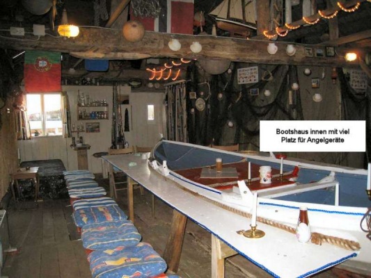 haus_peter_11_bootshaus_innen-800